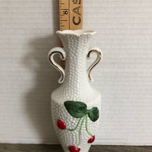 Vtg Adorable Cherry Vase - Picture 8 of 11